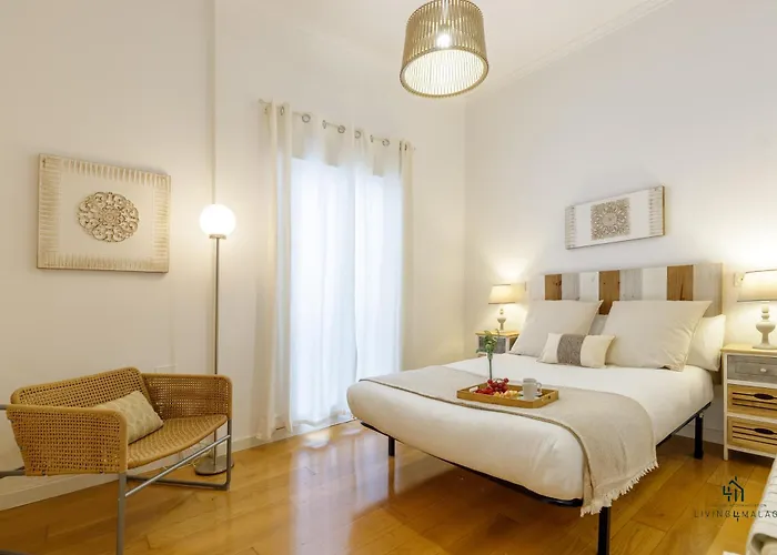 Living4malaga El Escondite Triplex *