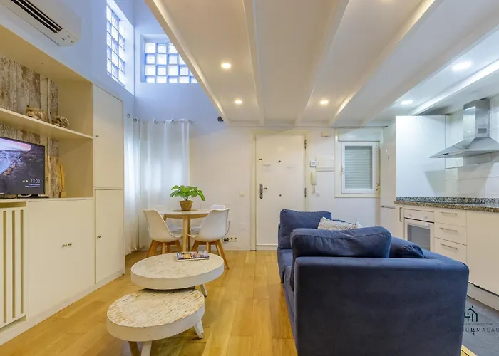 Living4malaga El Escondite Triplex Apartmán *